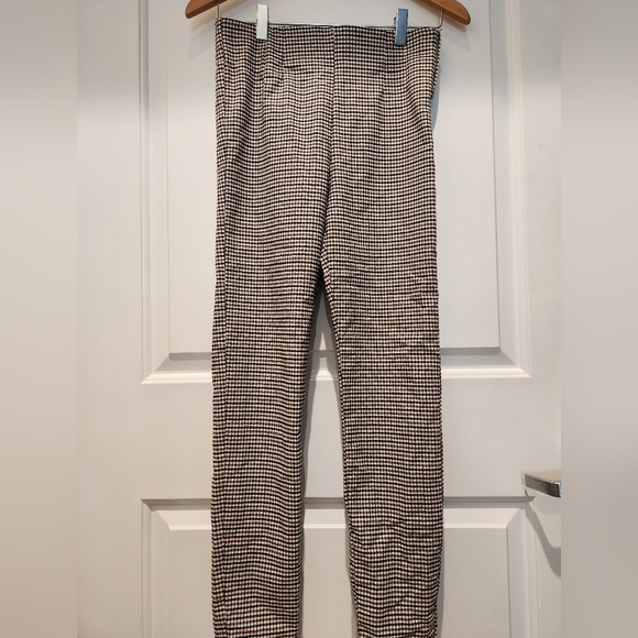 Zara: high rise stretch pants/leggings in checkered brown white and black - Picture 2 of 4